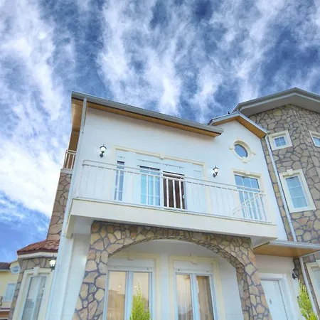 Sealight Best Quality Villas *